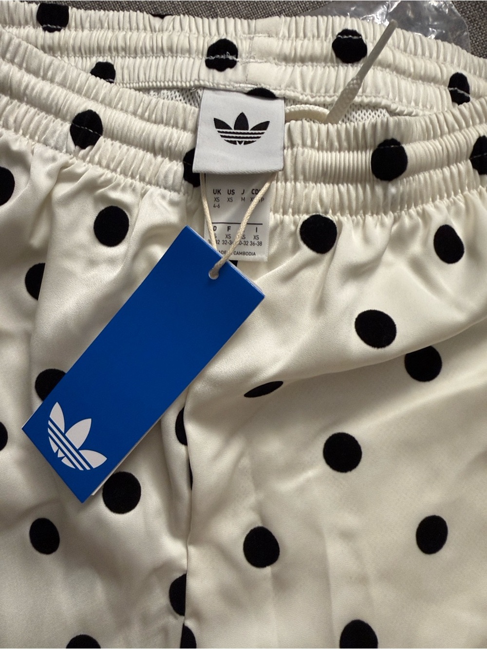 NWT adidas Polka Dot Sprinter Shorts, Off-white & Black - Picture 7 of 10